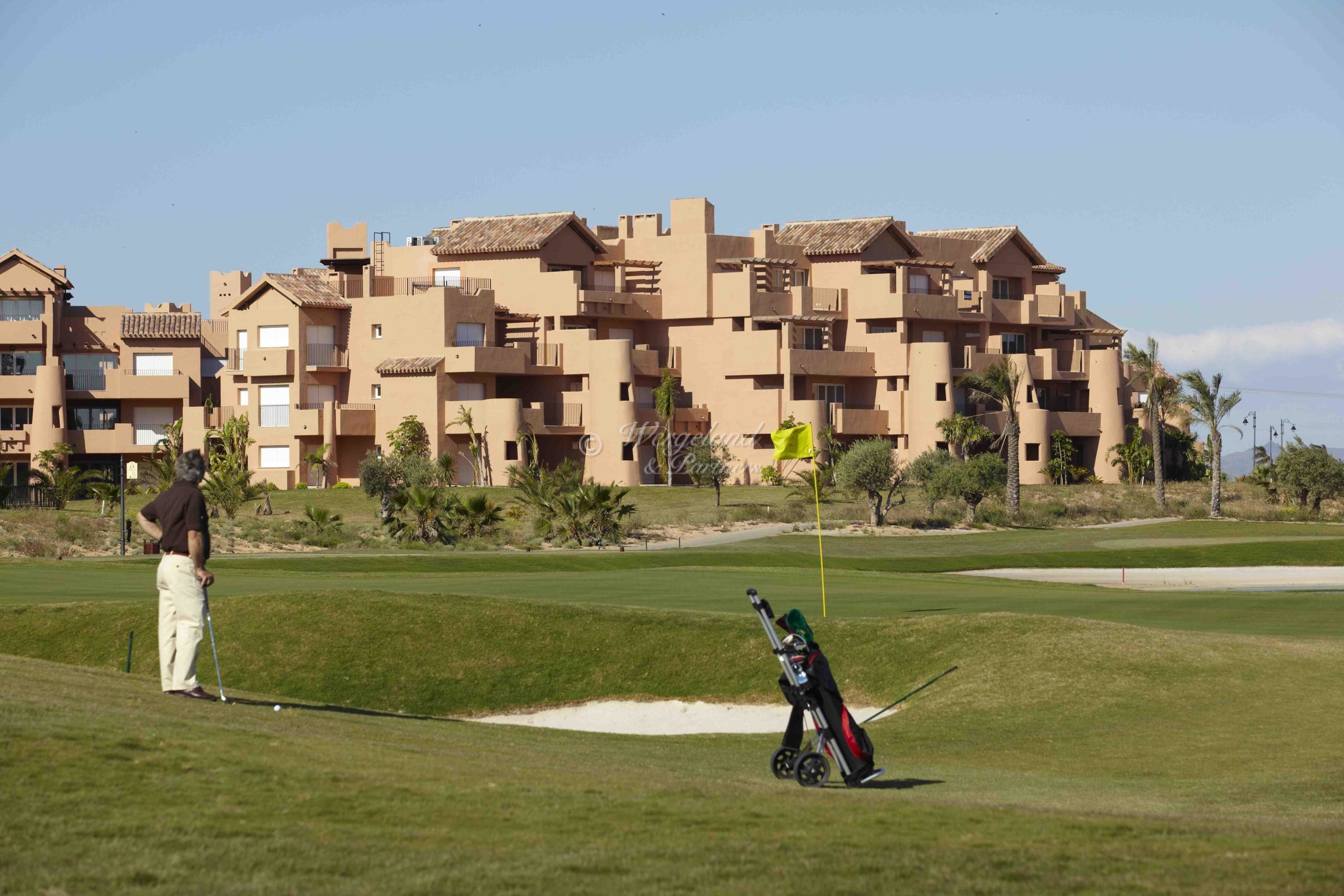 Frontline golf furnished north facing 2 bed/2 bath ground floor apartment [11501]