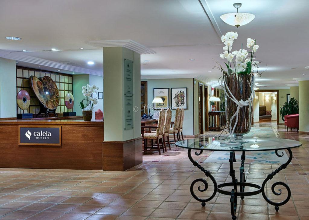 Caleiamarmenor Lobby 01