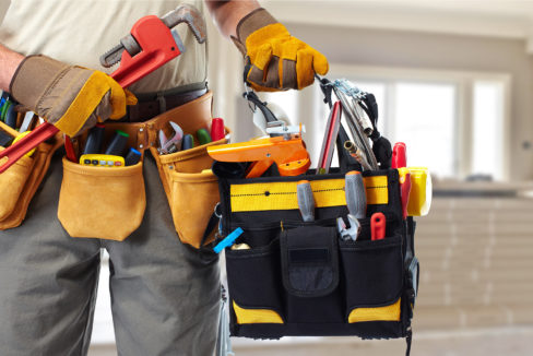 Snekker, murer, elektrisk arbeid