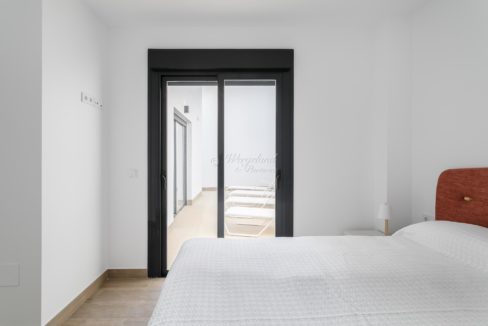 Utgang terrasse soverom 1etg