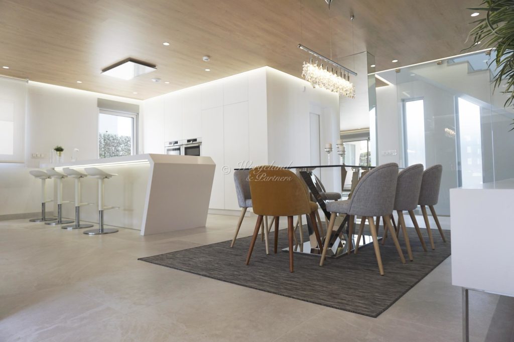 Villa 1 Spisegruppe Mot Kjøkken