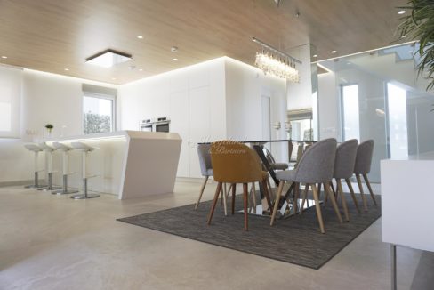 Villa 1 Spisegruppe Mot Kjøkken