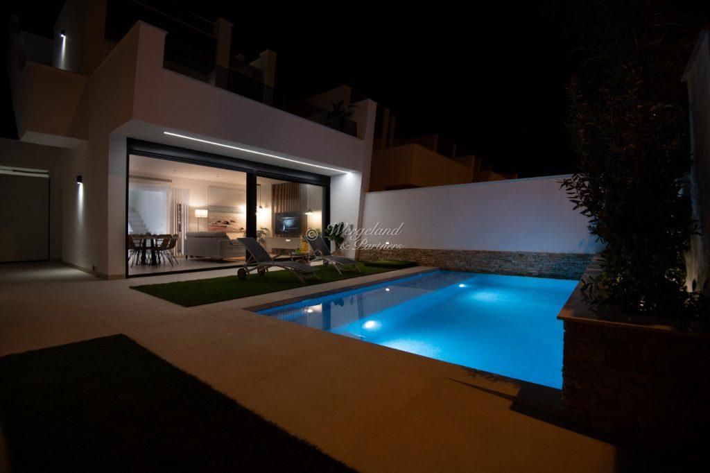 Basseng Nattbelysning