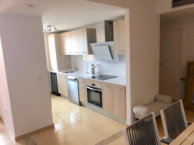 Kjøkken Barbenk Fjernet