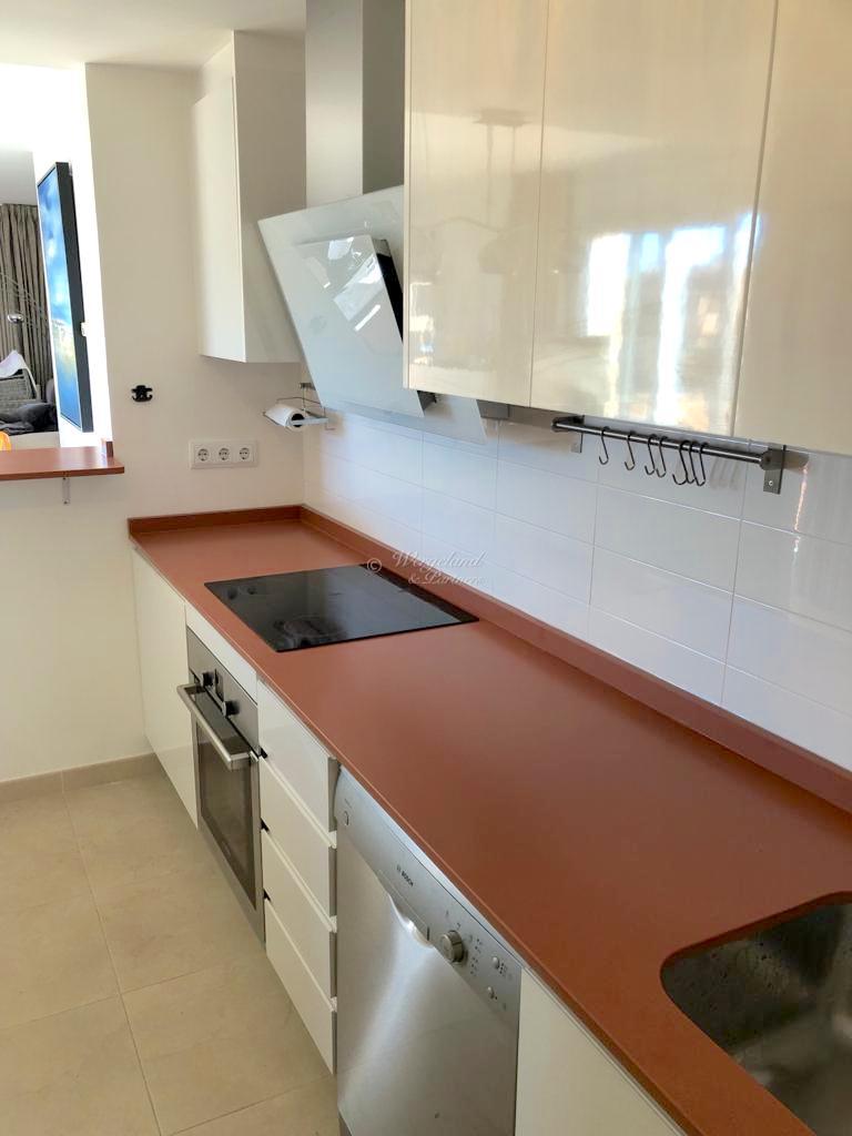 Kjøkken Benkeplate Farget