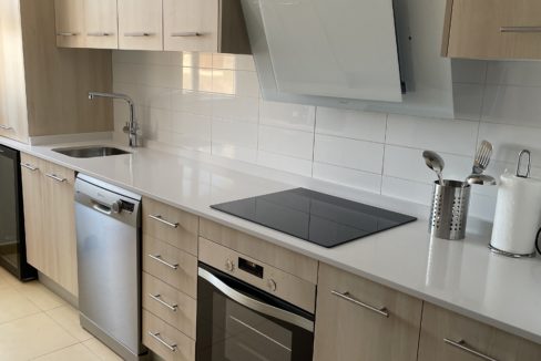 Kjøkken Hvit Benkeplate