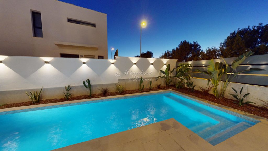 Basseng Kveldsbelysning