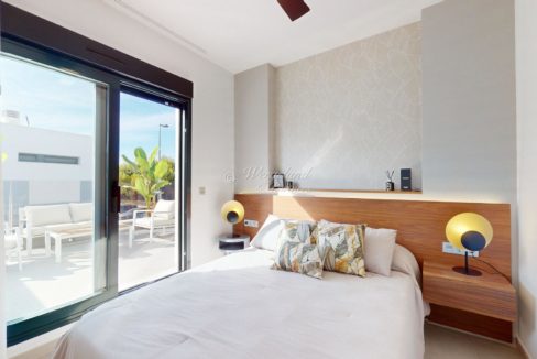 Soverom 1 2etg Terrassedører