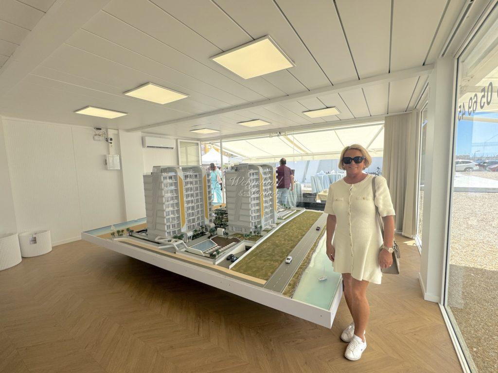 Mona Miamitowers Modell