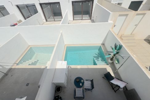 Basseng Uteomr Fra 2etg