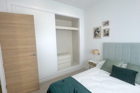 Soverom 1etg Garderobe