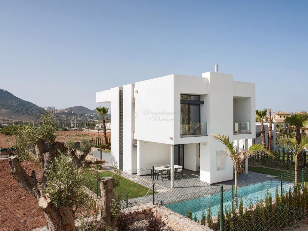 Uteomrode Basseng 2etg Villa