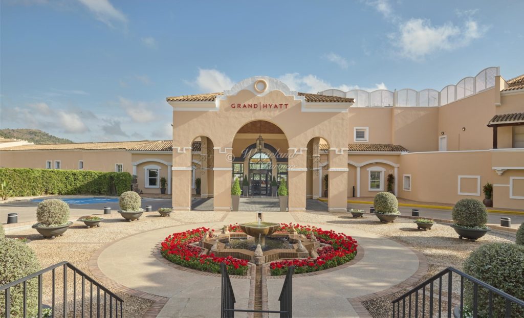 Grand Hyatt La Manga Club Entrance